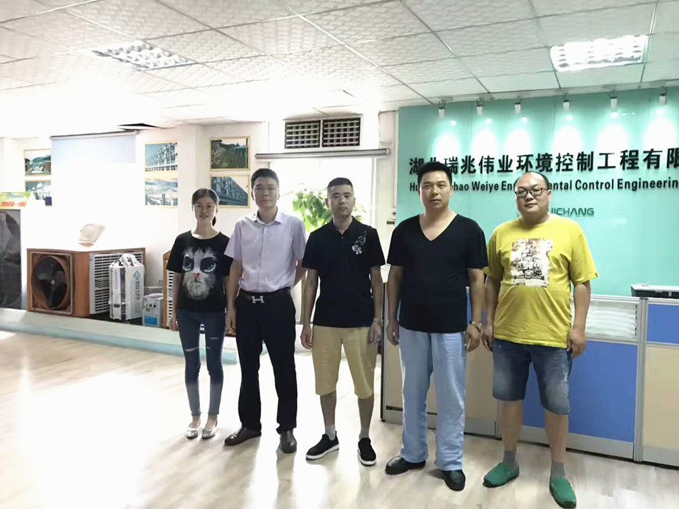 廠(chǎng)房車(chē)間通風(fēng)降溫武漢團(tuán)隊(duì)